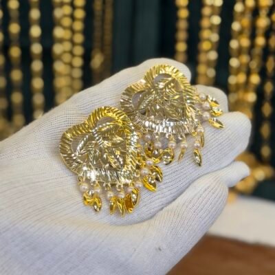 Real Gold Look Pippal Patti Heart Hair Pins