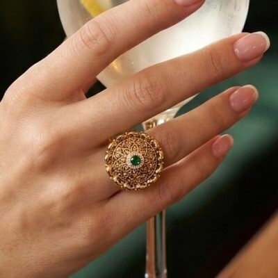 Antique Gold Look Cocktail Ring Emerald